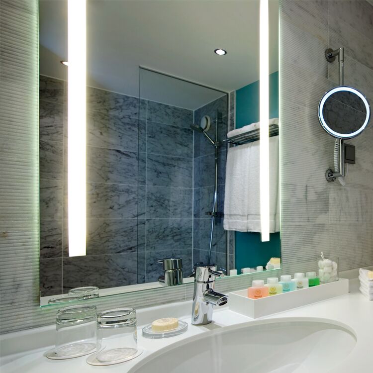 Vertical Lit Slit Mirror