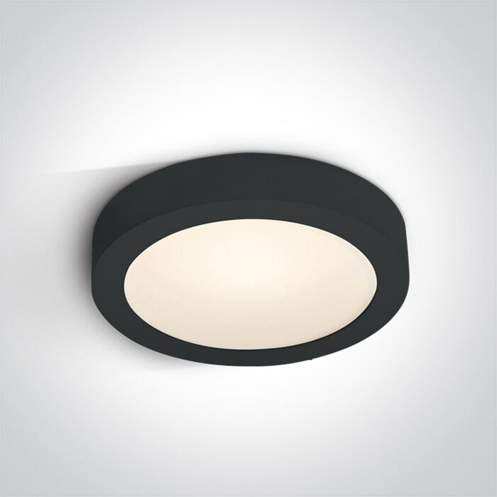 MACGYVER - Image 5
